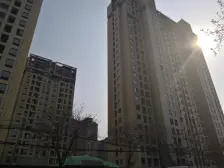 昆仑望岳西苑 电梯房 次新小区 高楼层采光充足 正南朝向