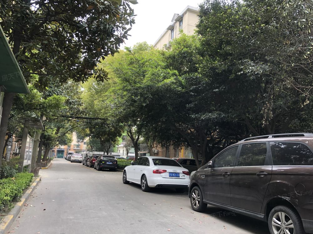 小区相关图