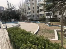 总房款低,视野开阔,封闭小区,三室二厅二卫