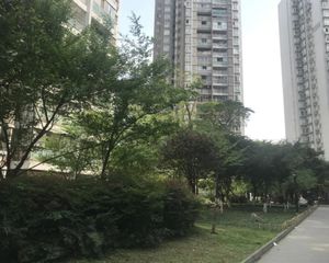 新城府景3室2厅西南