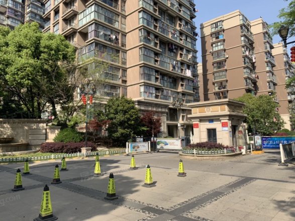 伟业迎春华府实景图