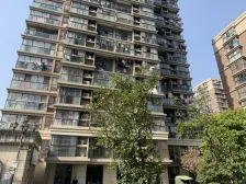 华府三房 采光充足 配套齐全 满五唯一 看房方便