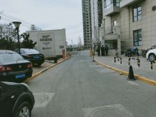 金马路轻轨 精装修 南向两室,总房款低