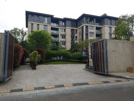 豪宅典范宁波东部新城泊璟廷大平层215平位置好诚心出售1500万