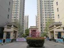 启福华都是08年的小区 多层带电梯