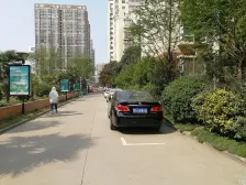 香榭丽苑 4室2厅 南 北