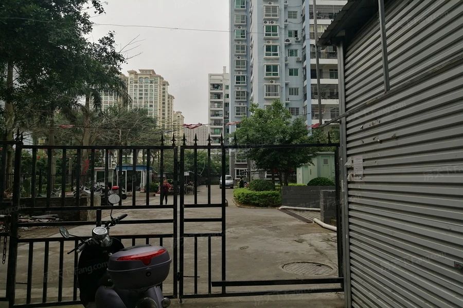 小区相关图