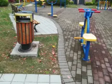 齐友佳苑,大三房,电梯房,小区中间位置,精装自住,房东诚售