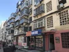 二.中毓璜顶,好楼层,煤气暖气小棚齐全,看房有钥匙