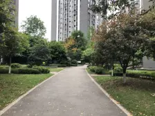 3号线轻轨500米精装小2房租金1千到1千2