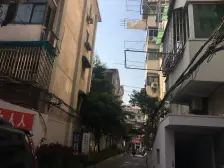 开发商保留,各付税费,一口价成交,低于市场价,看房预约