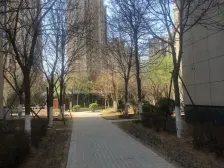 两套房子打通的,采光视野具佳。