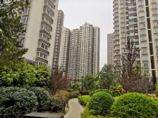 朝南采光好,环境好,地铁口,业主急售