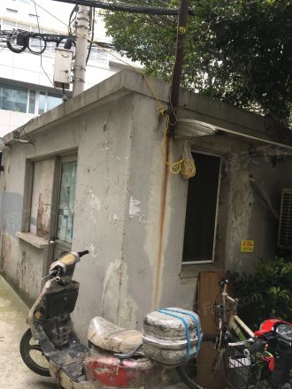 纪念路494弄小区实景图