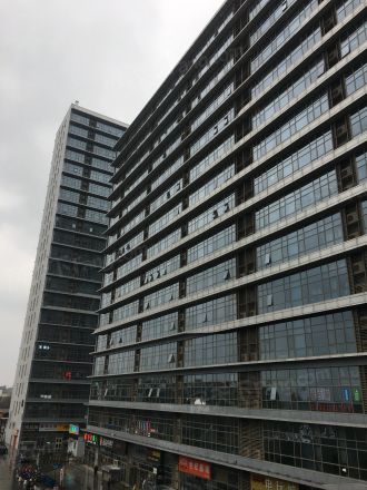 珠江摩尔公元实景图