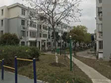 急急急!!临港低总价 电梯中间楼层 视野好 诚意可谈