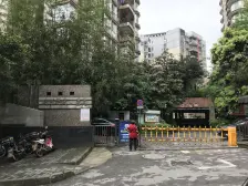 高新区 南方新城鑫苑三房92.5万