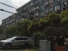 金桥 ·一楼带大院子,前后无遮挡,房子干净,诚心出售