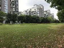 保亿丽景紫园 3室2厅 东 东南 西 西北