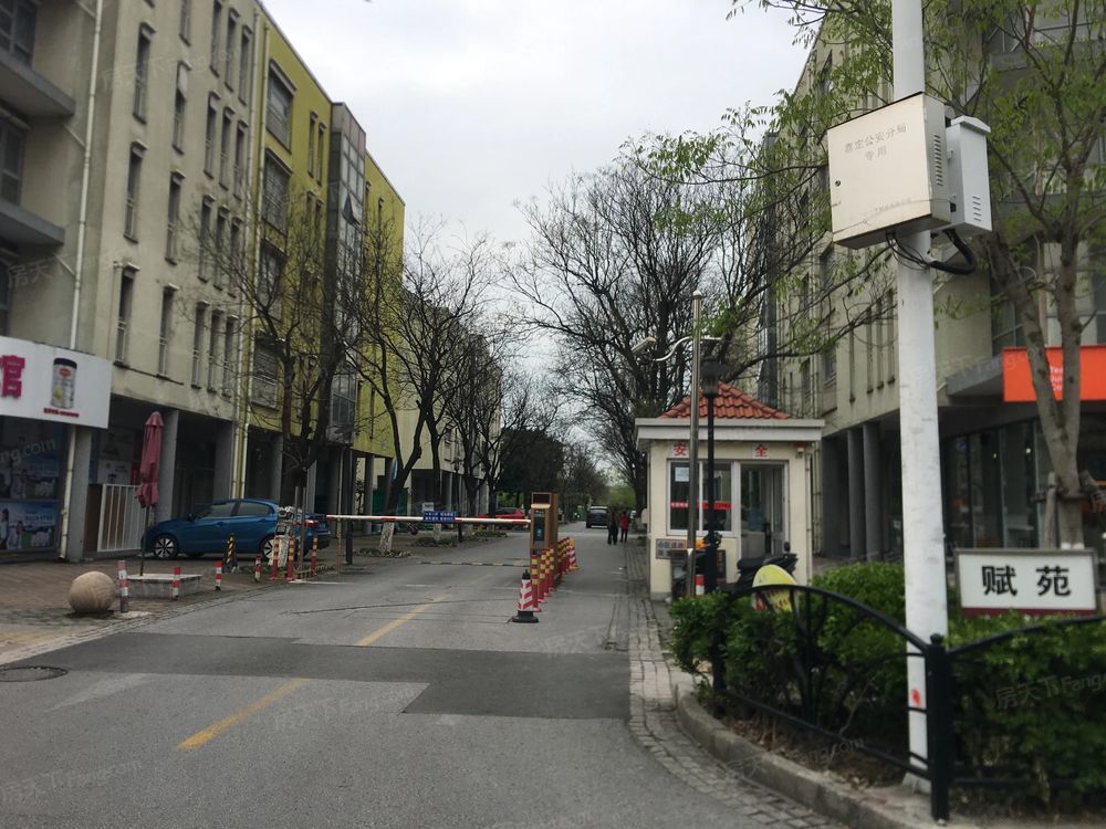 小区相关图