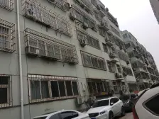 北三环 宜家旁 大三室 户型方正 满五年诚心卖