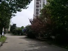 配套齐全,小区环境优美,基座,安静,舒适附近有菜市场,超市地理位置优越,繁华地段出行方便