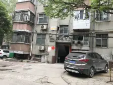 一梯两户 精装 双气两室 采光好