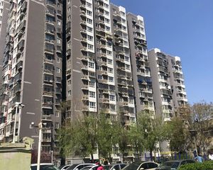 2010年小区,南北通透两居室