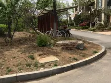 彩虹湖小区两室户型好,诚心卖,房子满二