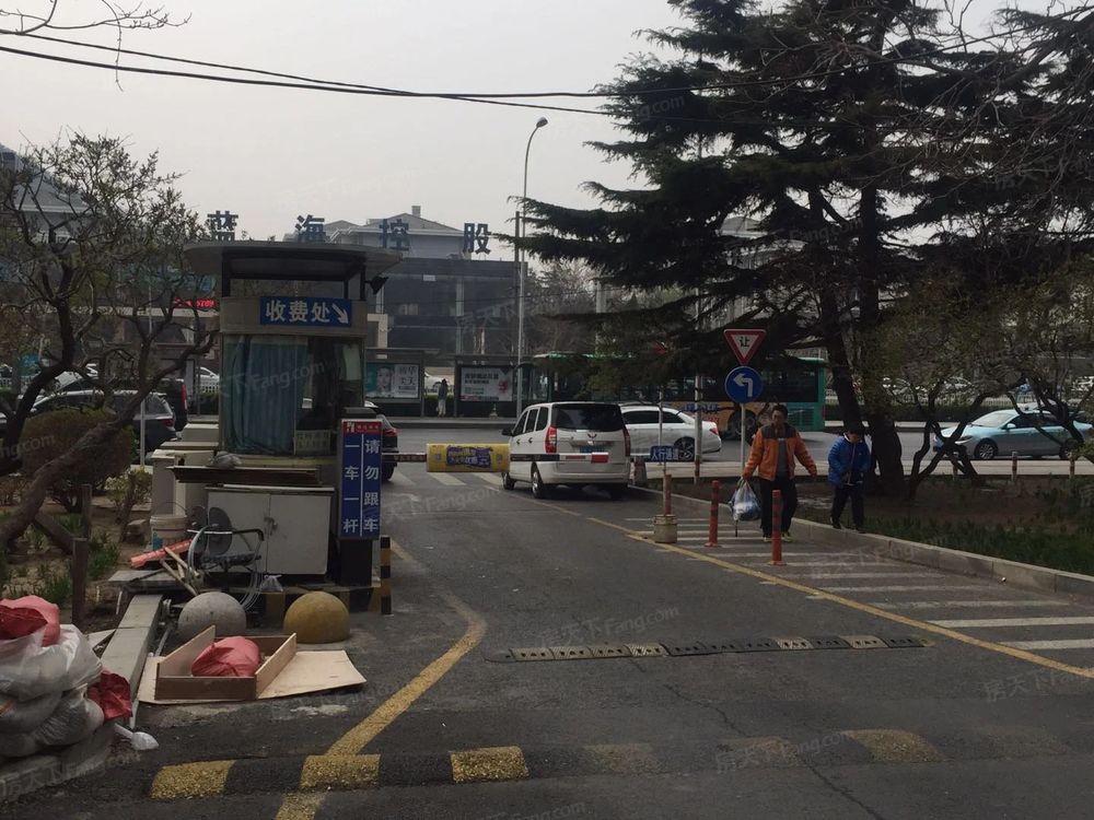 小区相关图