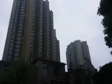 万达旁,正规两房采光充足,楼层好