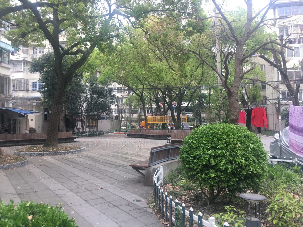 小区相关图