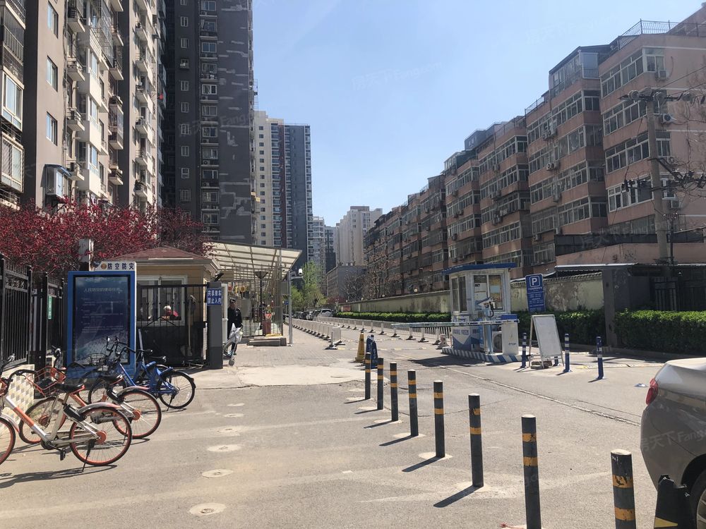 小区相关图