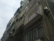 文教路186号建设厅宿舍 南北通透,采光好 装修好,环镜优美 近地铁 视野好,诚心出售