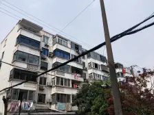 彩香一村一区 自住装修 中间楼层 地铁口