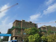 小区位于城南,物业服务好,小区环境优质