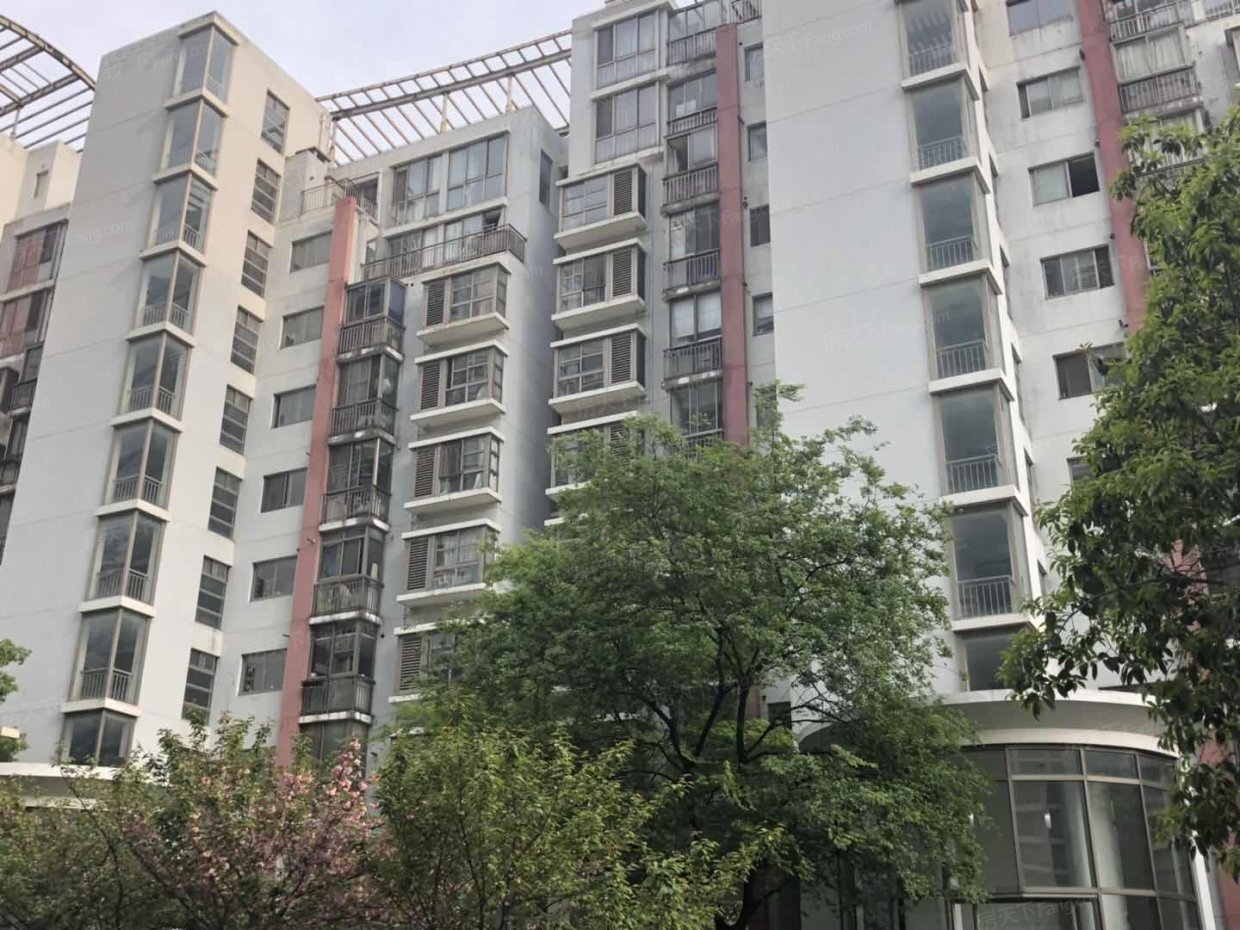 别名:湖左岸二期住宅