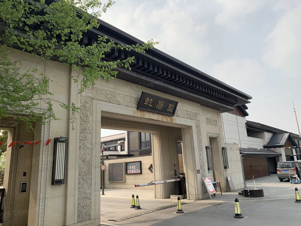 小区相关图