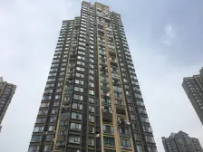 国贸阳光小高层,两梯三户,全朝南向精装两房,采光好