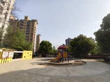 红庄站4/7号线 玫瑰久久小区 位置好采光刺眼