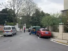 一楼带院子,适合家有老年人居住,两室一厅,出行便捷