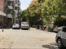 绿海家园 顶楼复式 带两个大露台 自住精装修