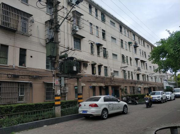 海滨三村实景图