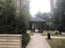 致瑞雅苑B区2室1厅西