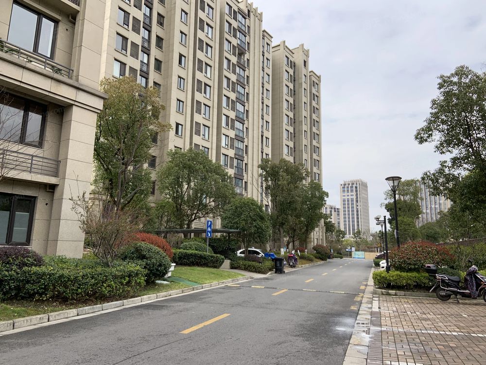 小区相关图