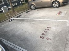 地铁口100米,大两房,带阁楼,可改三房