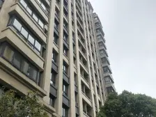 高区两卫大两房、就这一套!南北景观无限!一梯一户!