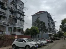 海滨五村新上,2楼大一房一厅,满五年,静待有缘人!