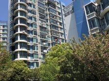 万达旁 公园里 诚意出售 位置优 大三房 楼层好景观房