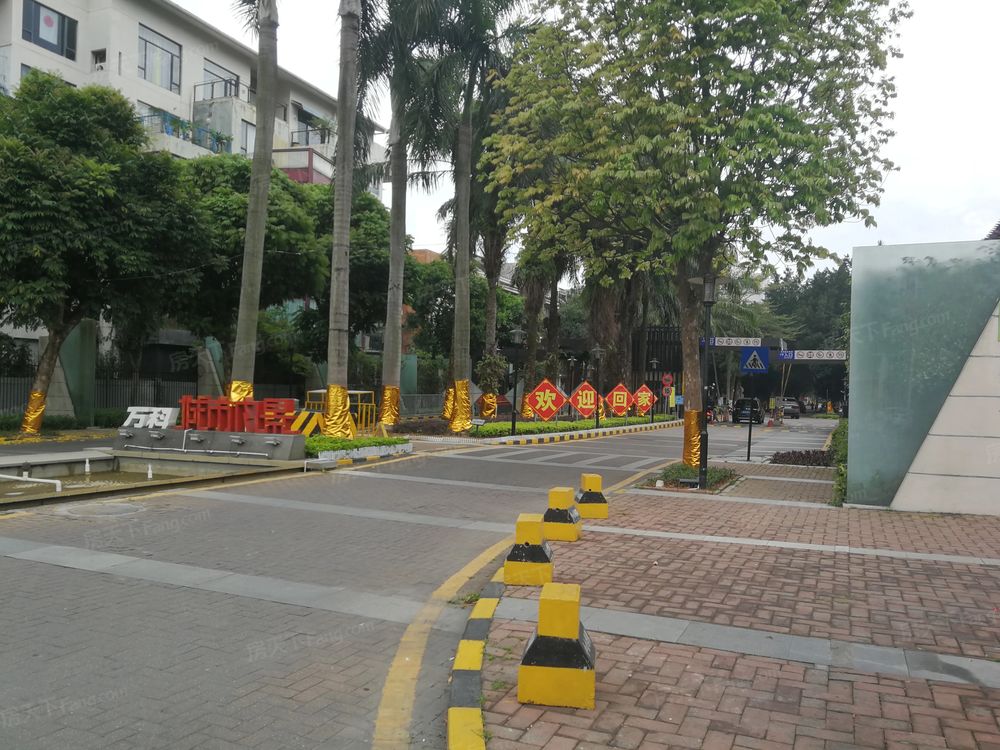 小区相关图